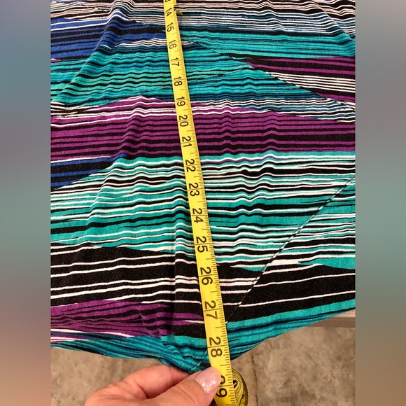 woman's plus size skirt - Picture 4 of 6